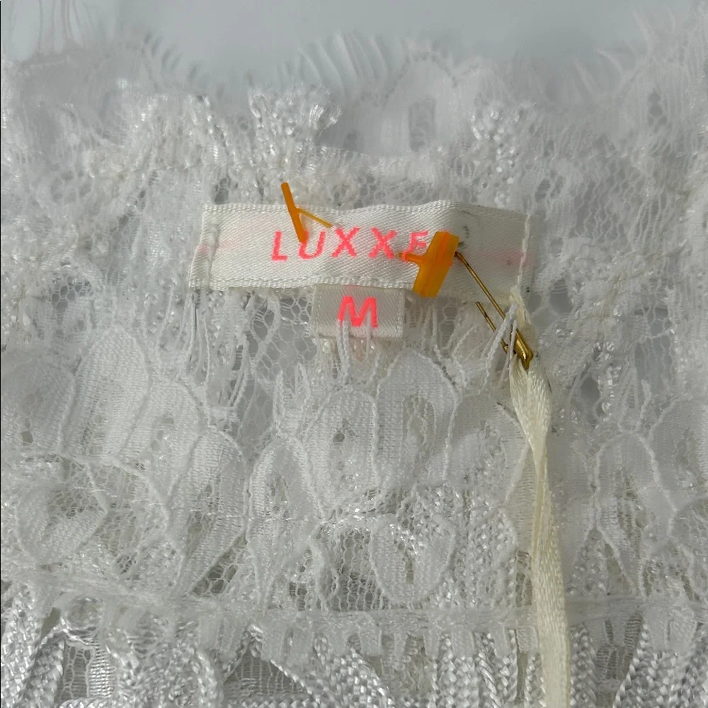 Luxxel White Textured Lace Crop Top